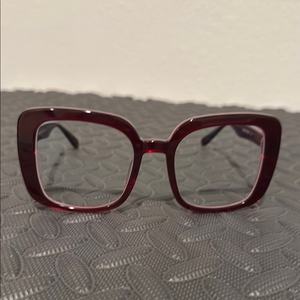 Chic Burgundy Square Glasses
